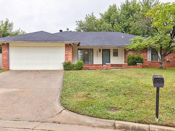 4th image of 10005 Carnie Cir