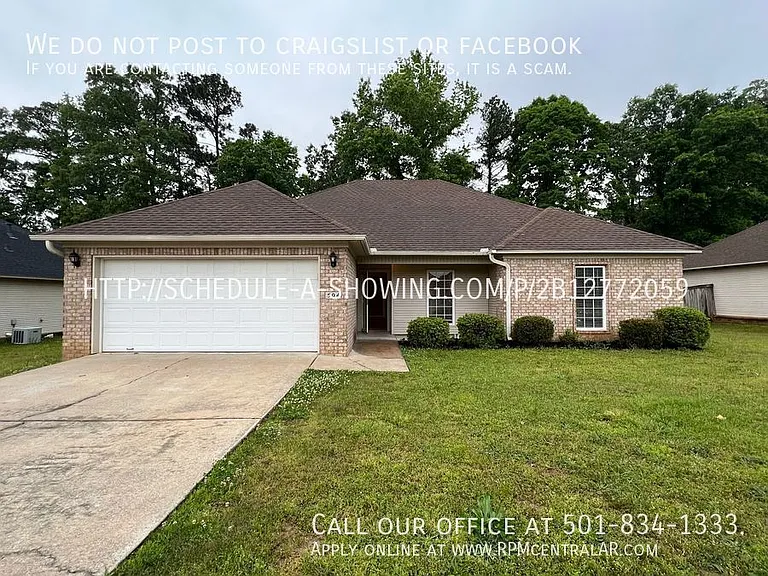 504 Hawthorne St — Photo 1