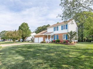 312 Spurlane Cir, Chesapeake, VA 23322