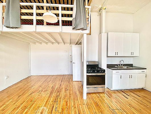 5th image of 248 McKibben St #18DB