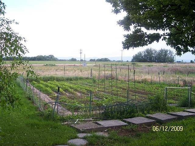 2nd image of 2121 S McDermott Rd