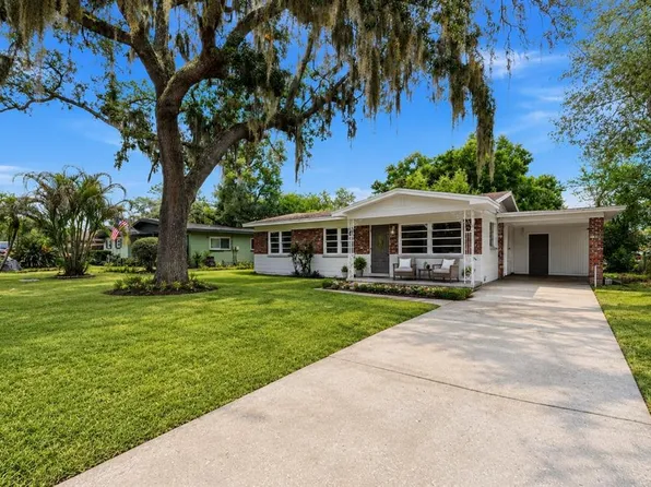 7815 Pine Hill Dr, Tampa, FL 33617