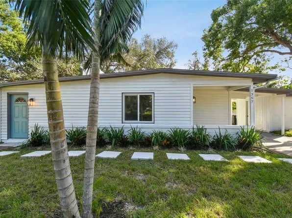 1357 Mary L Rd, Clearwater, FL 33755