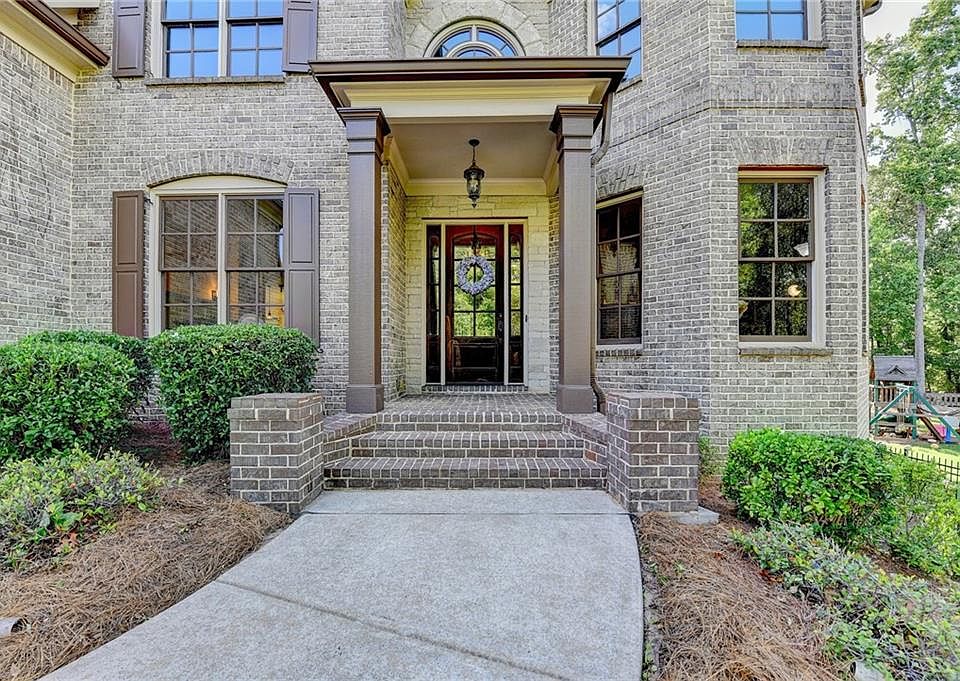 1st image of 11037 Estates Cir