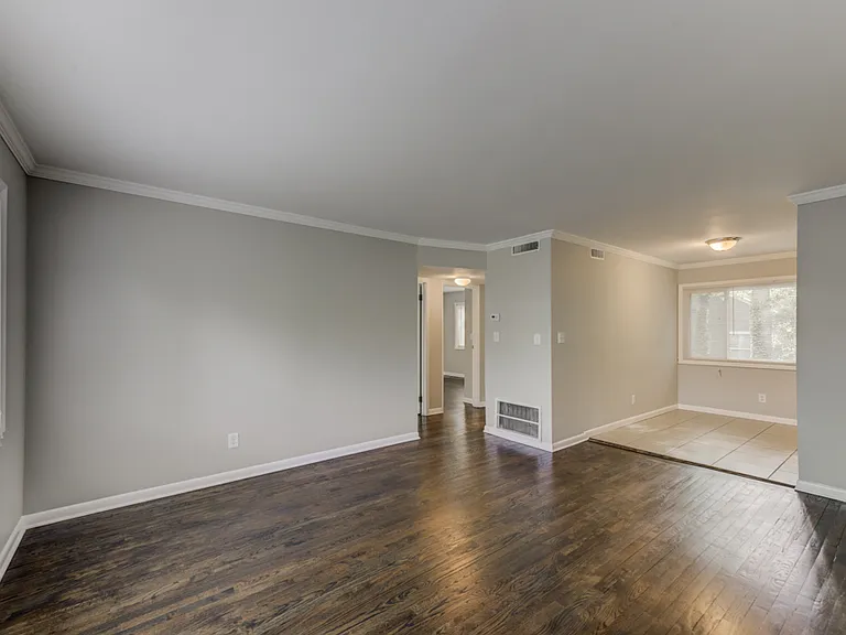 3547 Glenwood Rd #A — Photo 10