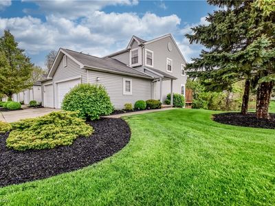 1240 Leeward Ln APT A, Willoughby, OH, 44094
