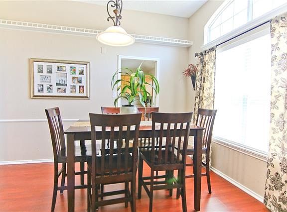 4th image of 8413 Trail Lake Dr