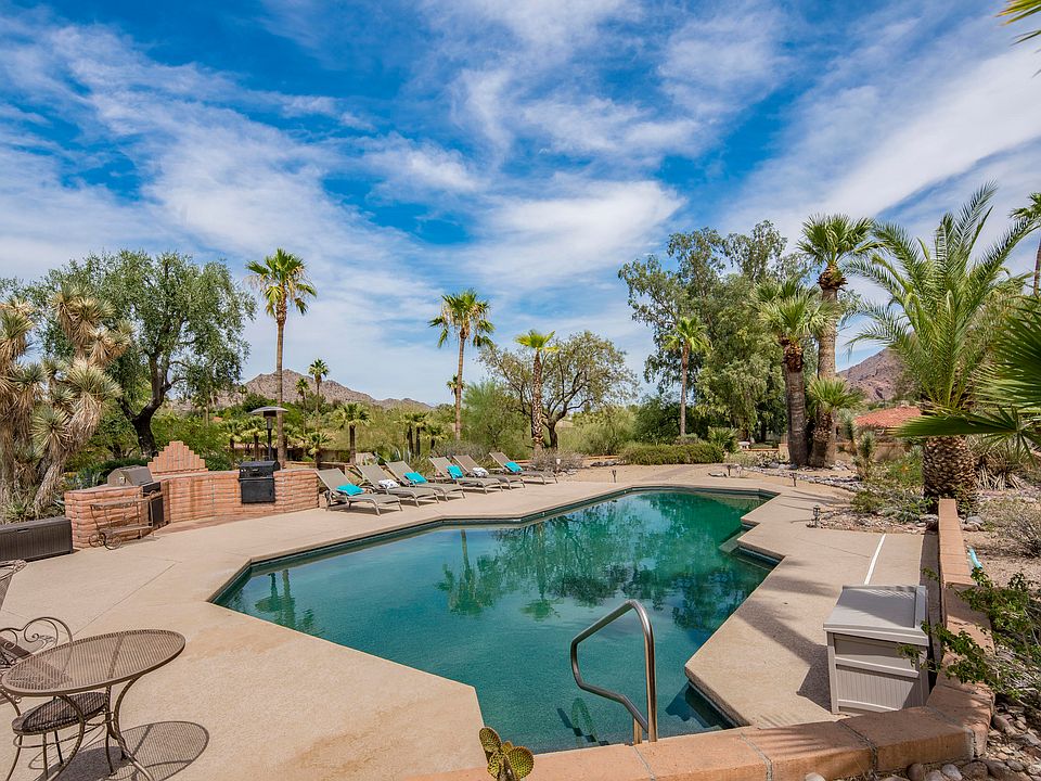 1st image of 6204 N Hogahn Cir