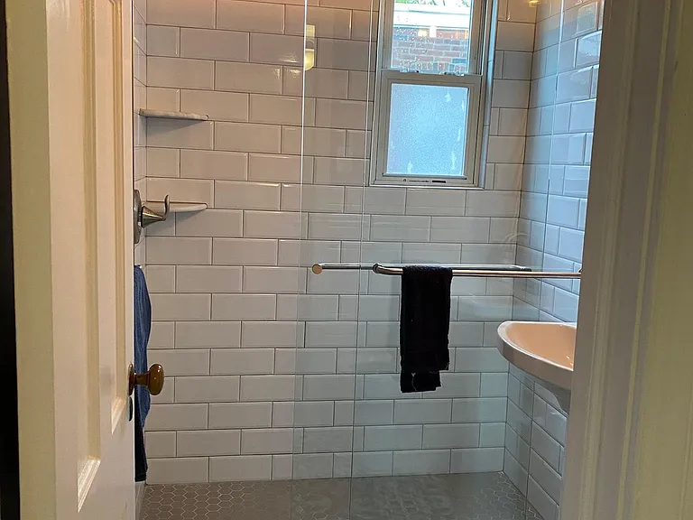 268 Childs Ave — Photo 11