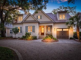 1034 Village Oaks Ln, Saint Simons Island, GA 31522