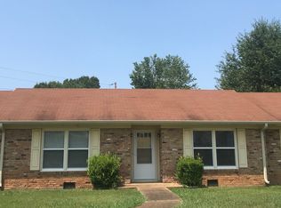 1941 Greenbrier Rd, Florence, AL 35630