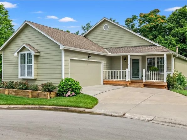 17014 E 45th St S, Independence, MO 64055