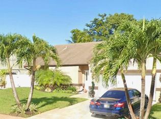8981 Andora Dr, Miramar, FL 33025