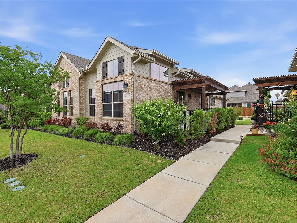 1st image of 2721 Garden Gate Ln