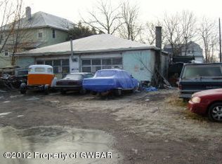 95 E Carey St, Plains, PA 18705