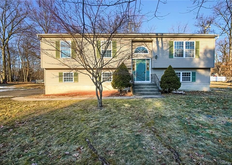 75 New Clarkstown Road, Nanuet, NY 10954 Zillow