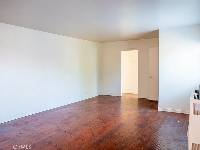 114 N Lewis St #A — Photo 5