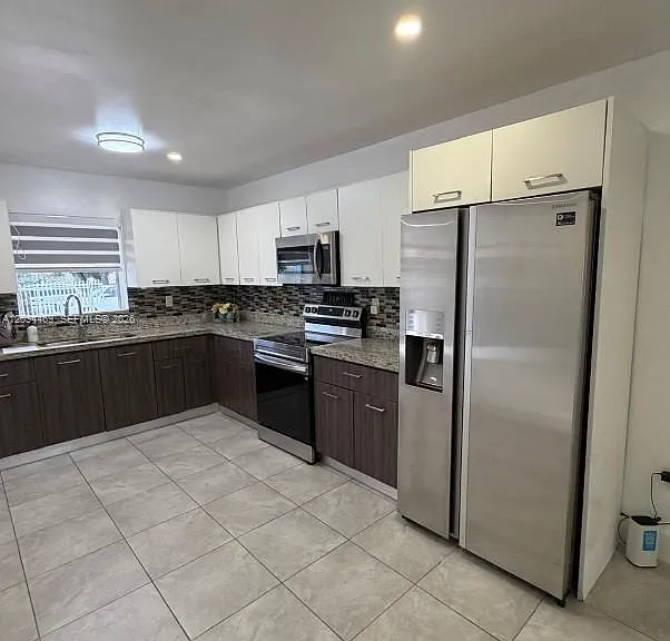 20301 SW 117th Ave — Photo 14