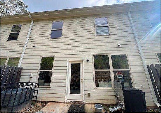 2nd image of 5918 Cassie Dr