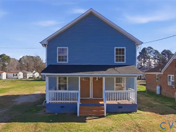 205 Cobb St, Franklin, VA 23851