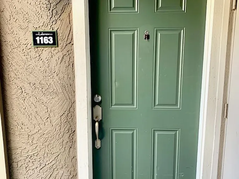 1163 Lakeview Cir — Photo 19