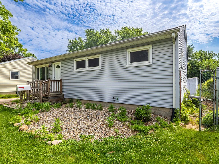 4125 Mississippi St — Photo 3