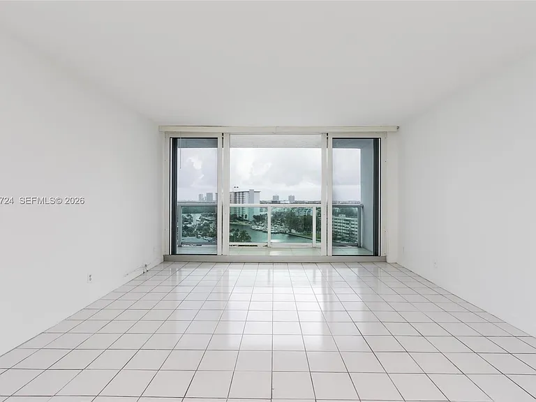 100 Bayview Dr #1102 — Photo 10