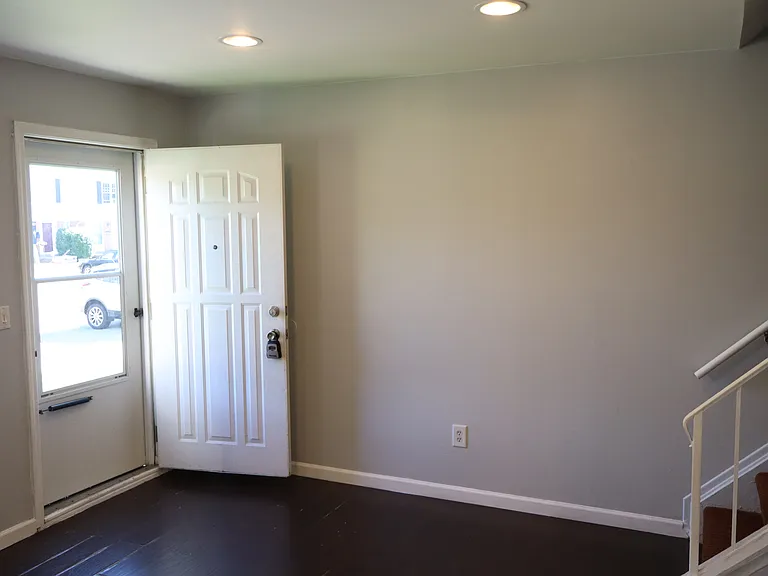 36806 Park Place Dr — Photo 9