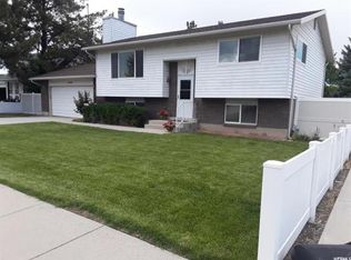 2664 W Adobe Cir, Salt Lake City, UT 84129
