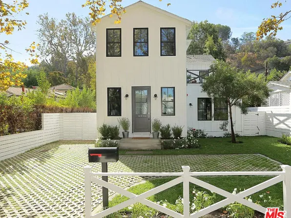 12346 Cantura St, Studio City, CA 91604