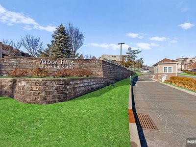 1 River Rd #8-C, Nutley, NJ, 07110