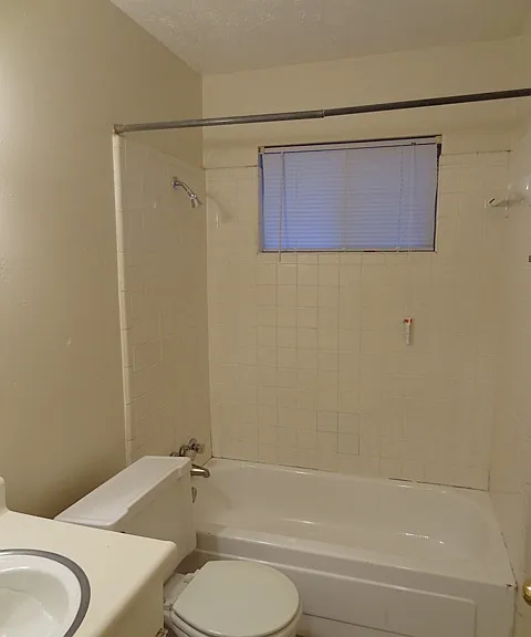 1231 N Lbj Dr #3 — Photo 6