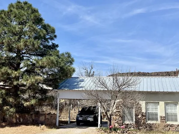 109 N Davis St, Fort Davis, TX 79734