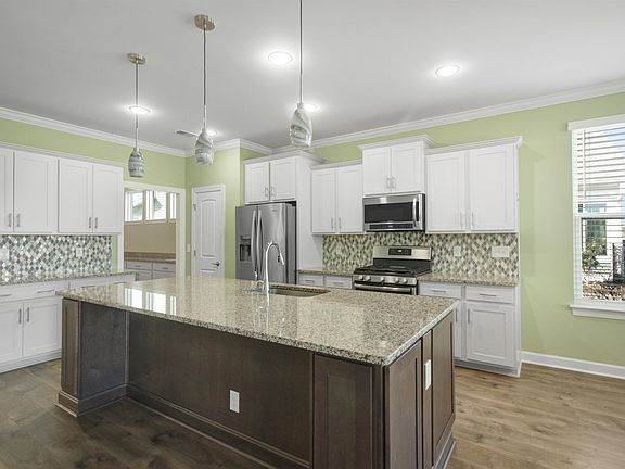 3rd image of 352 Switchgrass Loop