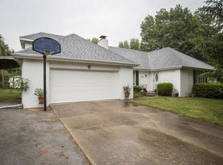 505 E Kingsley St, Springfield, MO 65807