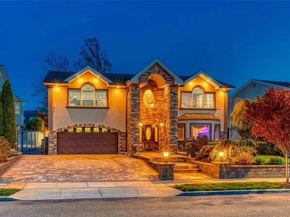 2672 Rachel Street, Bellmore, NY 11710