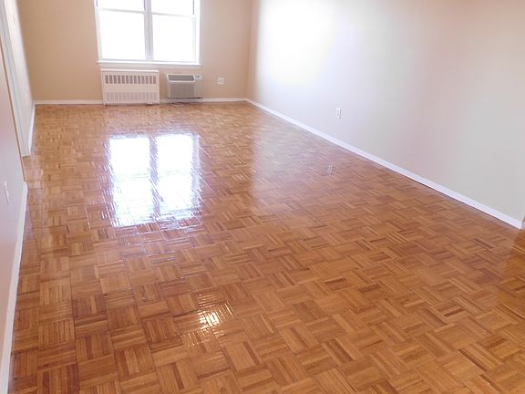 4th image of 44-30 Douglaston Parkway # Fl 5