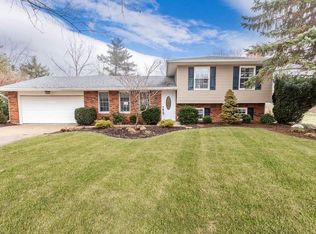 123 Old Farm Rd, Oxford, OH 45056