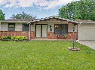 588 Haventree Dr, Hazelwood, MO 63042
