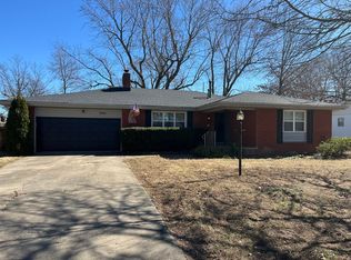 2504 S Barcliff Ave, Springfield, MO 65804