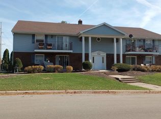 714 Kingston Way APT 3, Waunakee, WI 53597