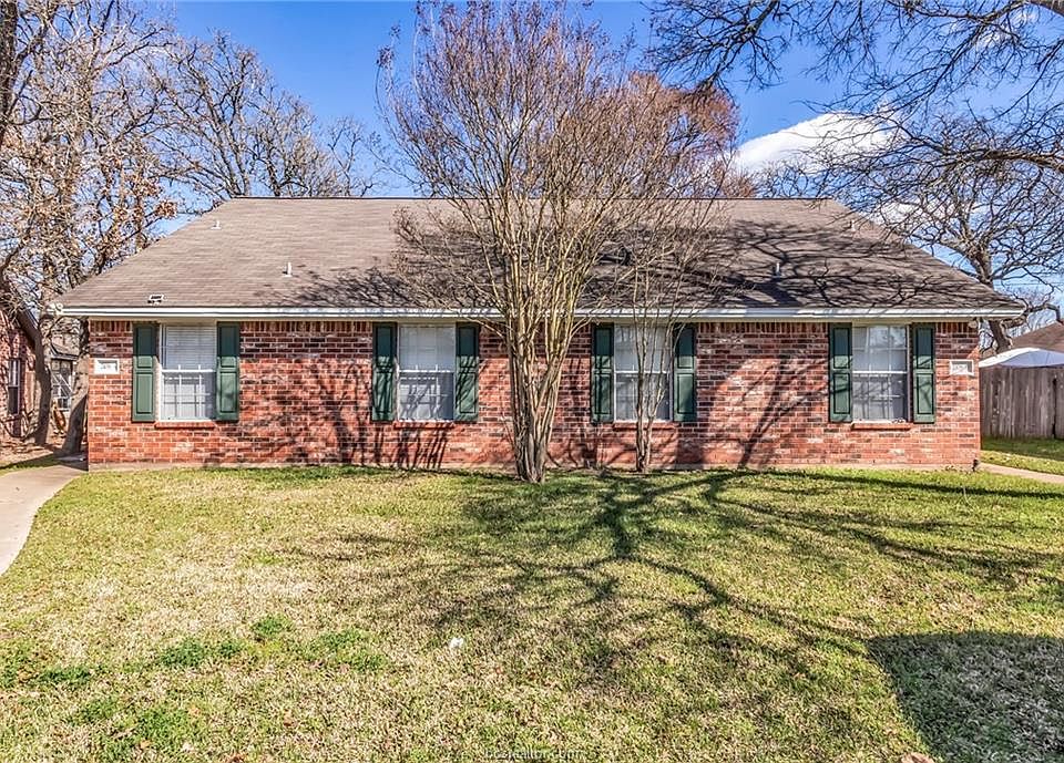 1st image of 2108 Hidden Hollow Cir #A