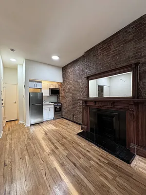 Rented by City Connections Realty | media 13