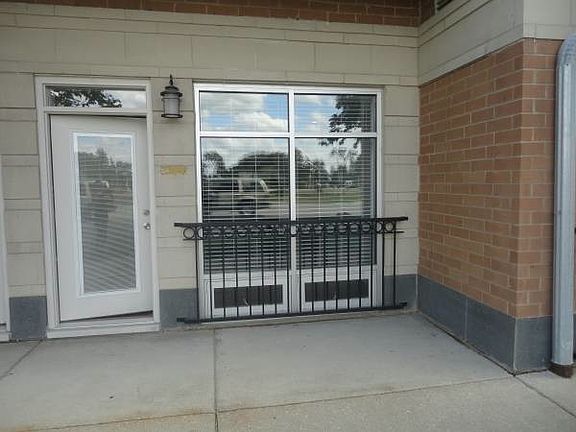3rd image of 6419 W Touhy Ave Ste B