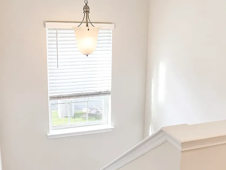 233 Correri St — Photo 13