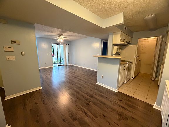 5th image of 10200 Belle Rive Blvd #1234