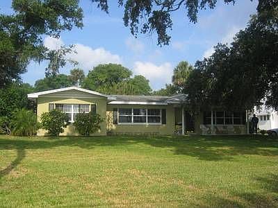 1st image of 2913 Indian River Dr