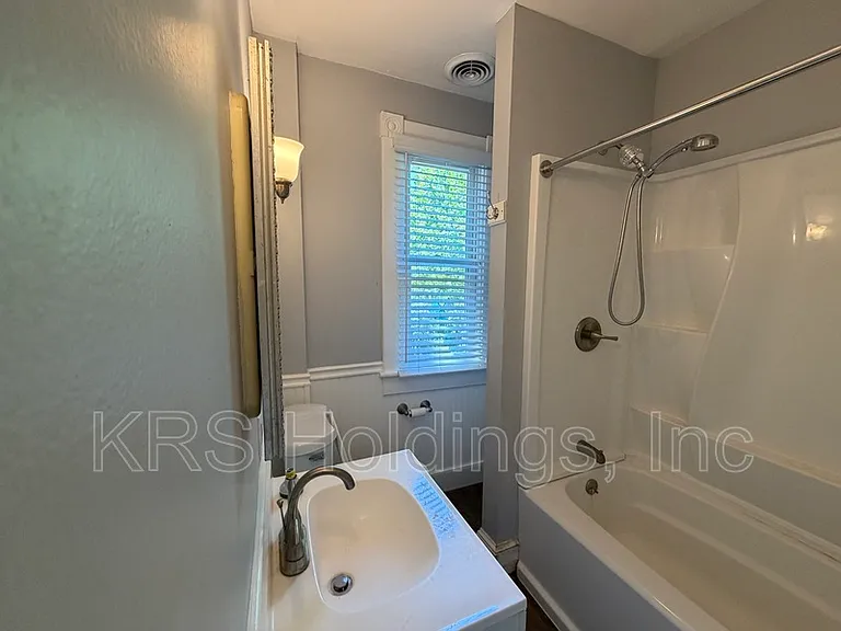 1110 Park Ave #23324 — Photo 16
