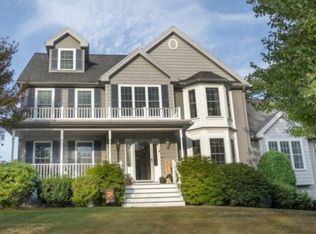 18 Riverfront Dr, Amesbury, MA 01913