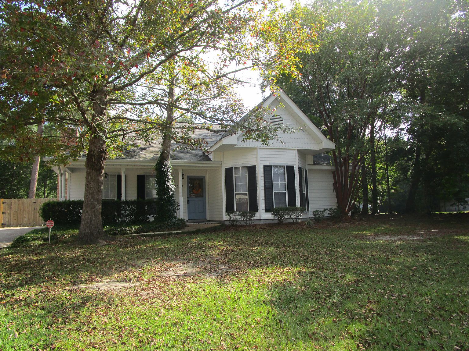 1605 Skyline Dr, Gautier, MS 39553 Zillow